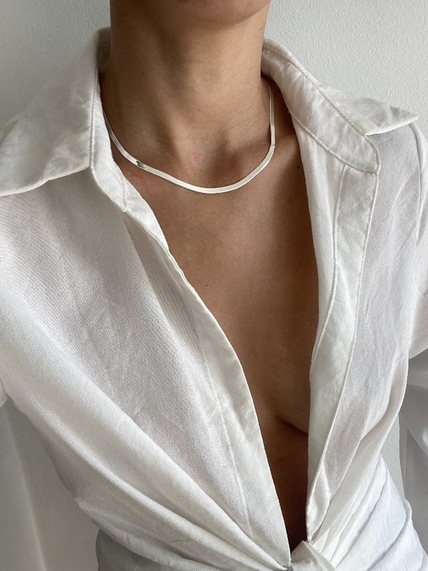 flat silver necklace open dress