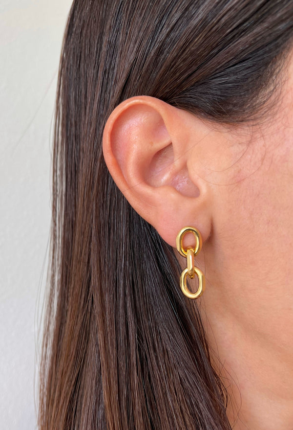 Lora earrings